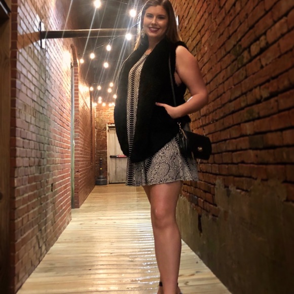 Meet your Posher, Rachel - Picture 4 of 4